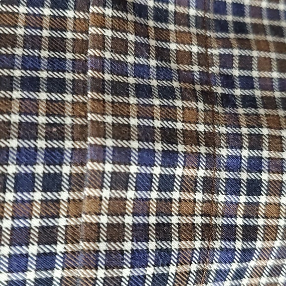 Peter Millar Button down shirt size XL - Picture 6 of 6